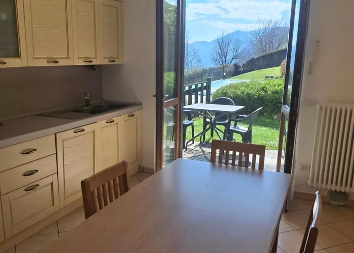 Lägenhet Bellavista With Pool & Lakeview Plesio