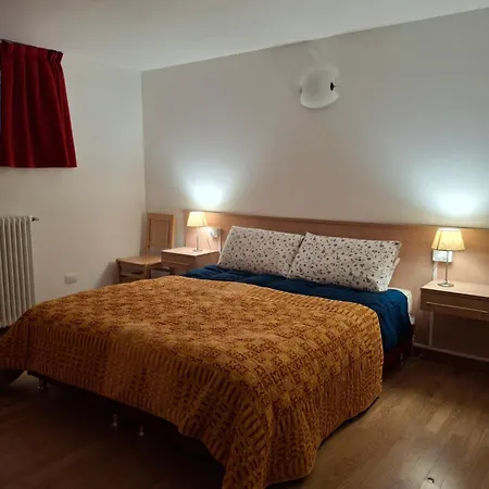 Apartamento Bellavista With Pool & Lakeview